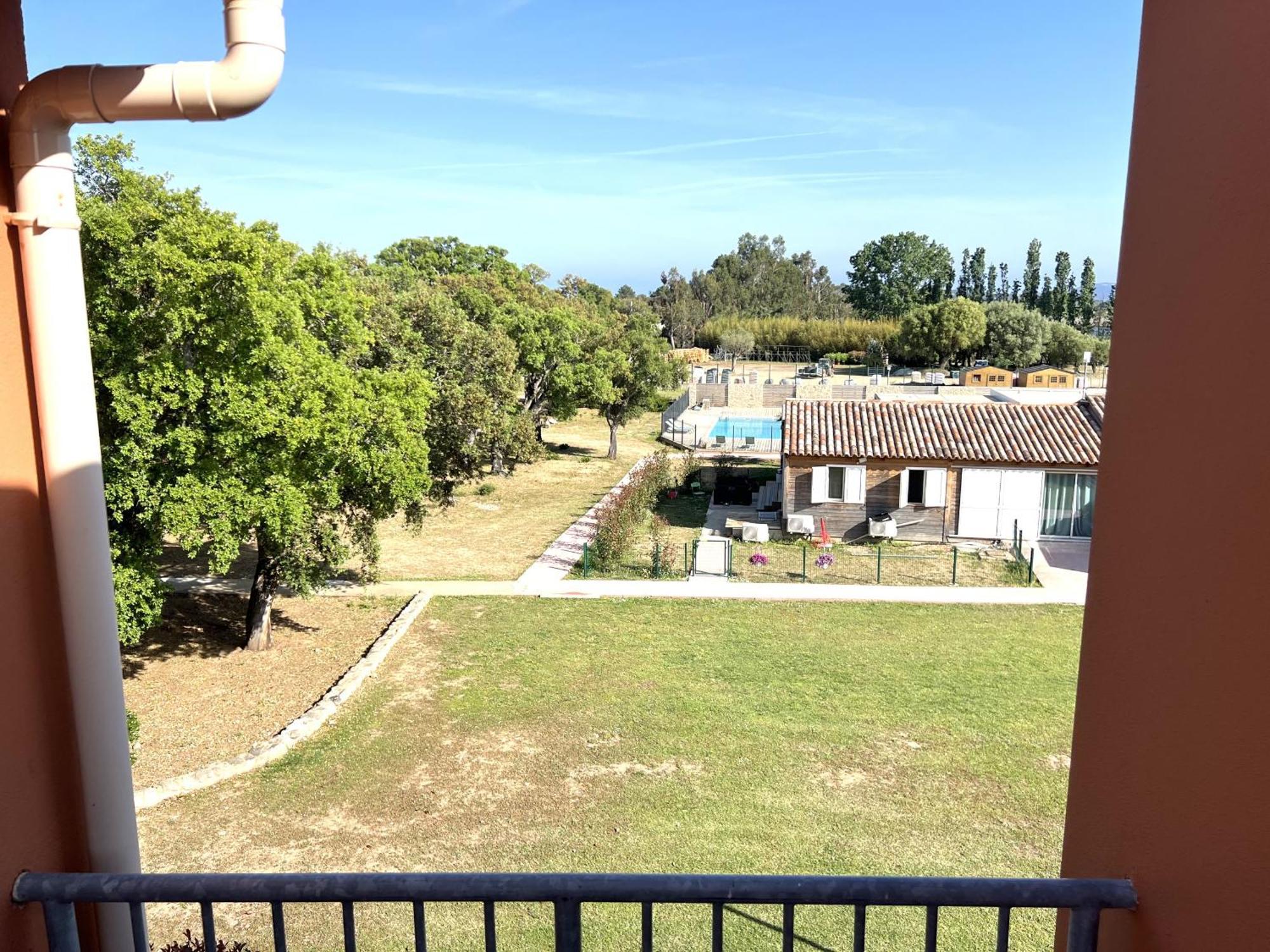 Residence Hoteliere Les Hameaux De Saint Cyprien 25 M2 Lecci Eksteriør bilde